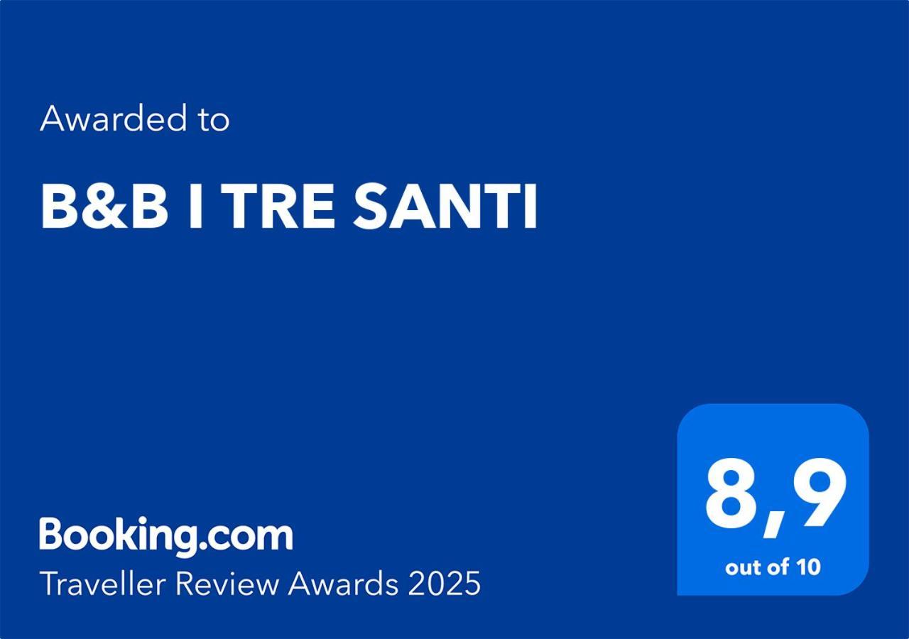 B&B I Tre Santi เนเปิลส์ ภายนอก รูปภาพ